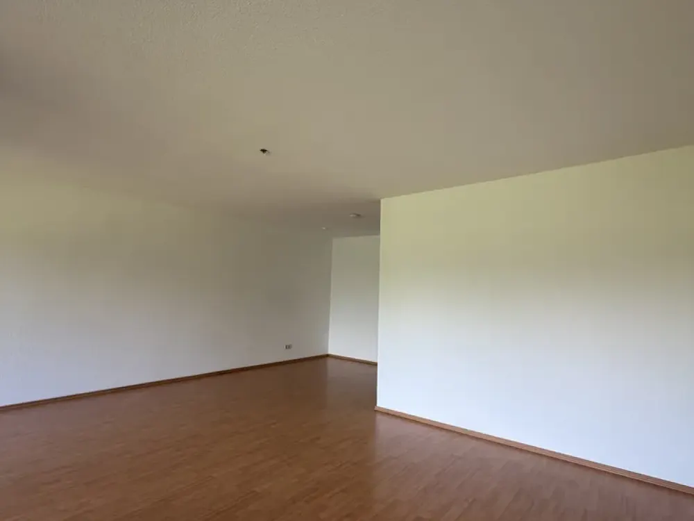 Ruhig im Grünen, schnell in der Stadt, 2-Zimmer-Wohnung mit 2 Balkonen