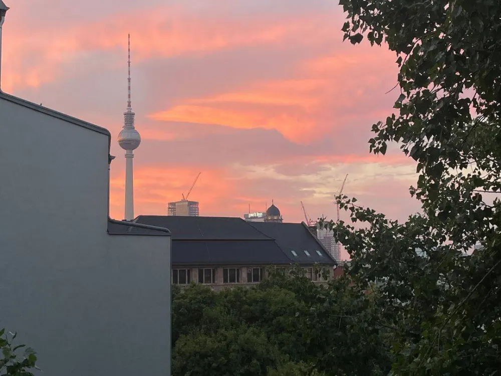 Central 1,5 Room Apartment near Märkisches Museum