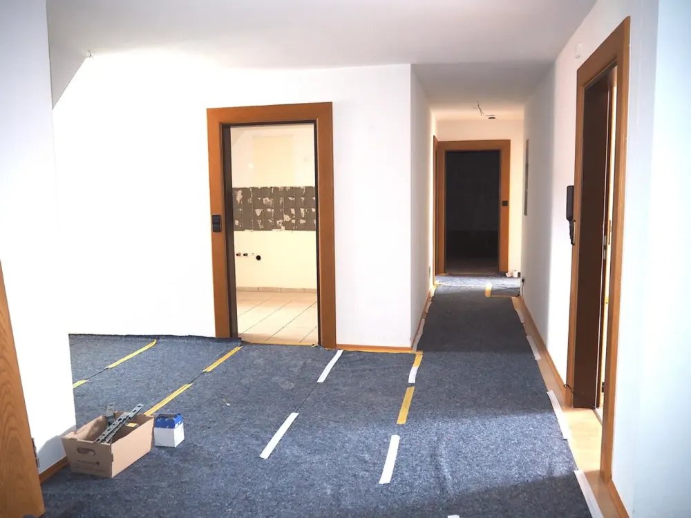 Neu renoviert: Schönes Wohnen über den Dächern der Altstadt im Herzen von Memmingen!