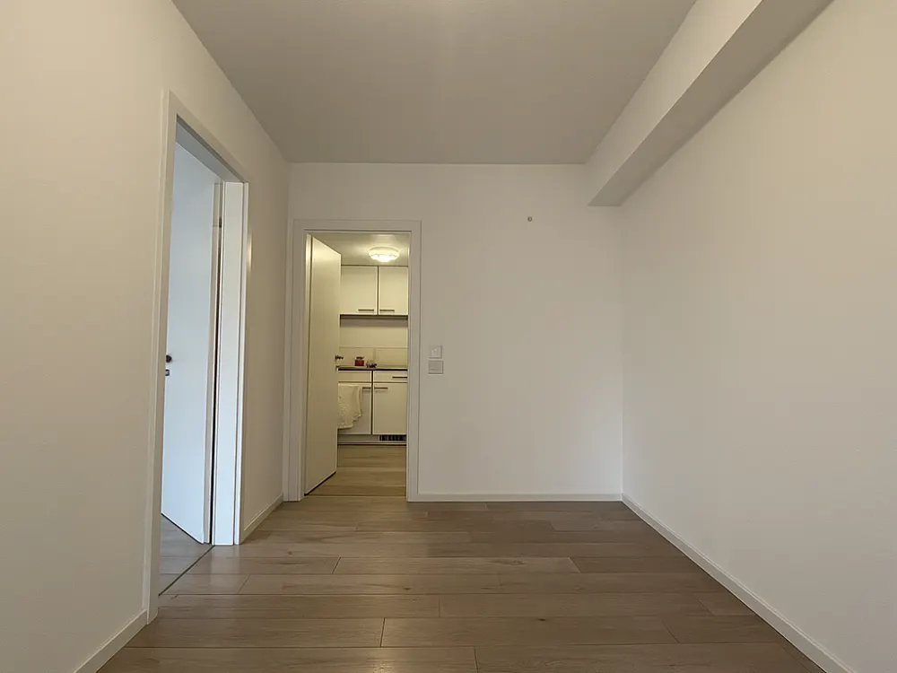 Moderne 3-Zimmer-Souterrainwohnung in Köln-Merkenich