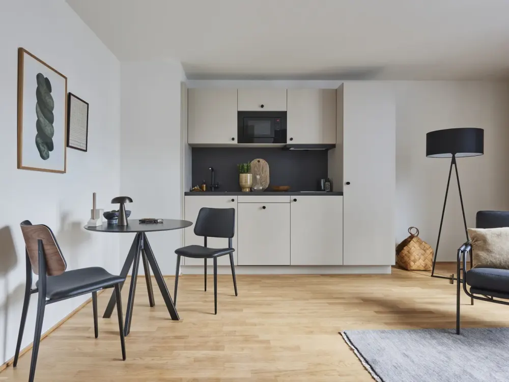 Skyline Penthouse mit Terrasse | All-In-Miete | Mona Lisa