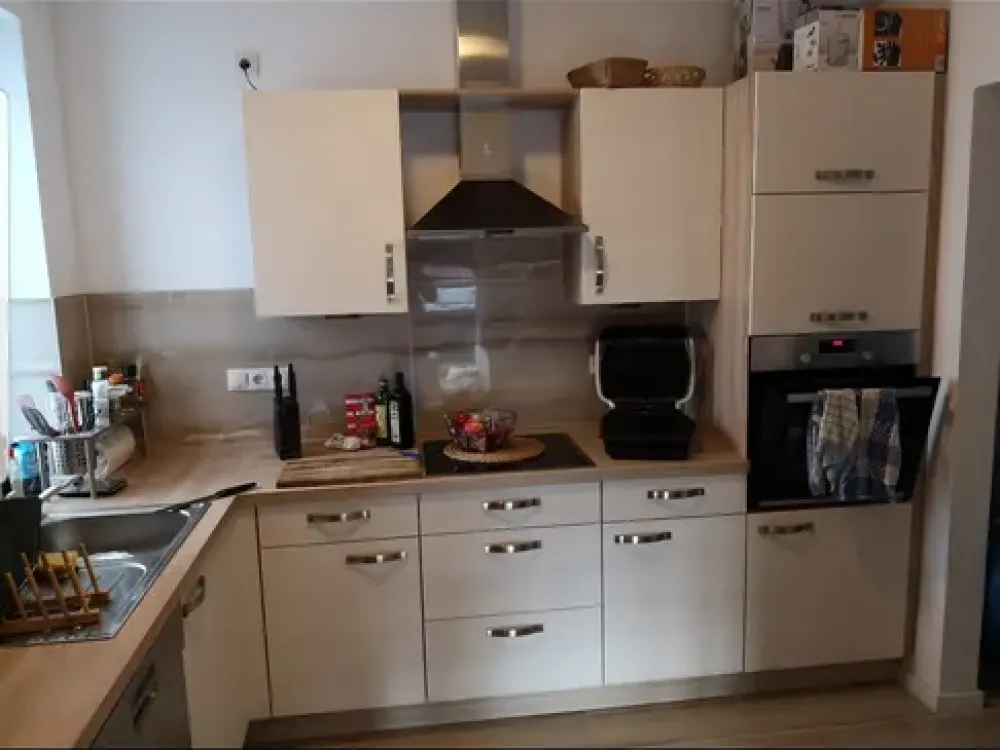 Kalt 1350€- 84.5m² - 3.0 Zi. Aufzug - Tiefgarage -Ab 01.12.2026 0der auch Später möglich…