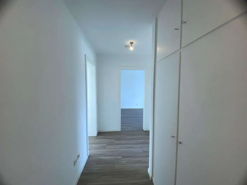 Schöne zentrale 2-Zimmer Wohnung mit Aufzug