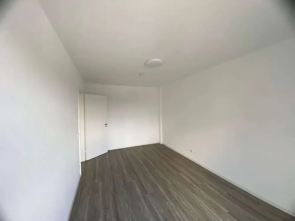 Schöne zentrale 2-Zimmer Wohnung mit Aufzug