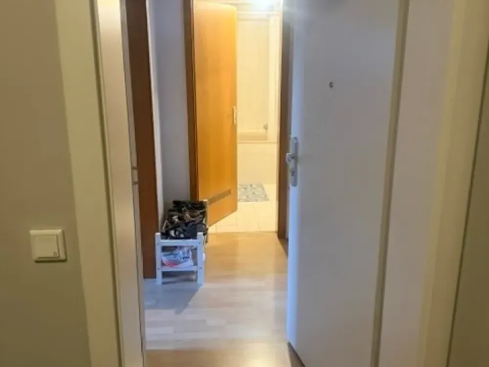 2 Zimmer Dachgeschoss Wohnung nahe Campus Westend