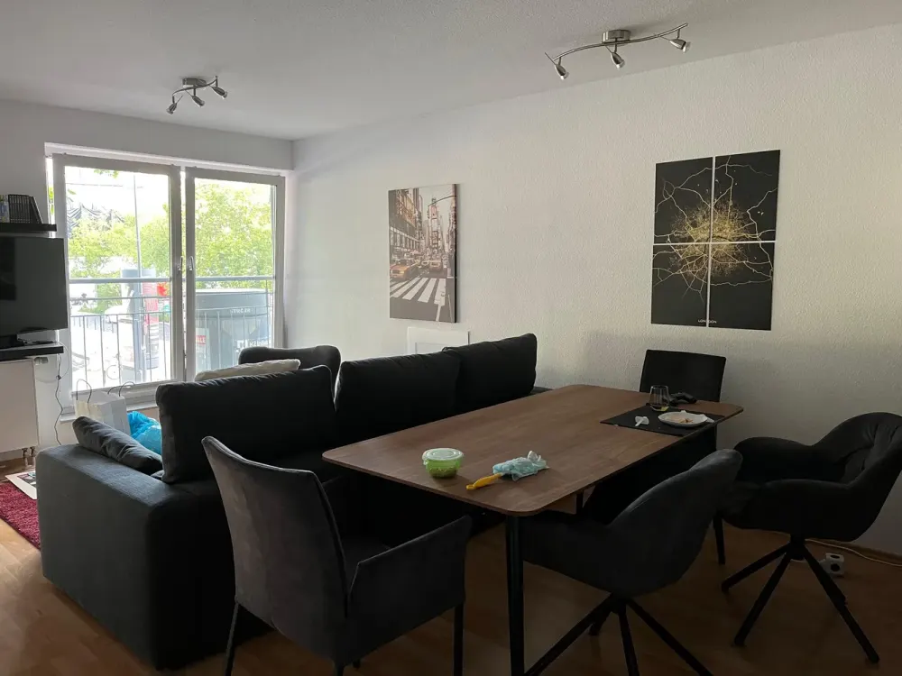 Helle 2-Zimmer-Wohnung