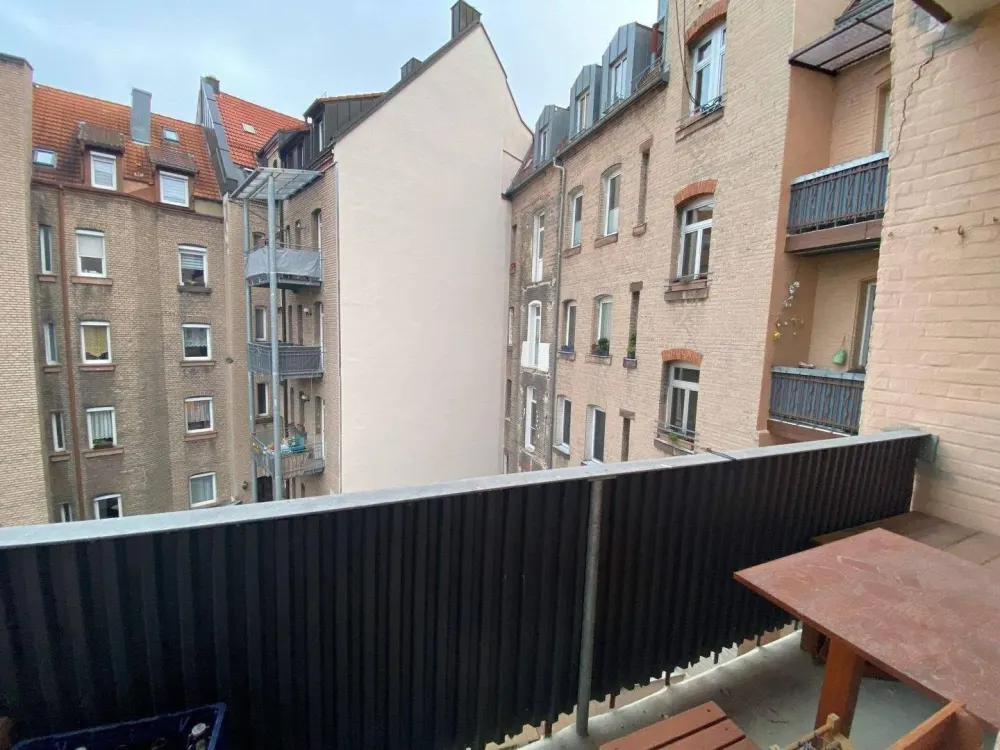 stilvolle 4 Zimmer Altbauwohnung im Jugenstilhaus im Nibelungenviertel +++ mit EB Küche, WG-geeignet +++