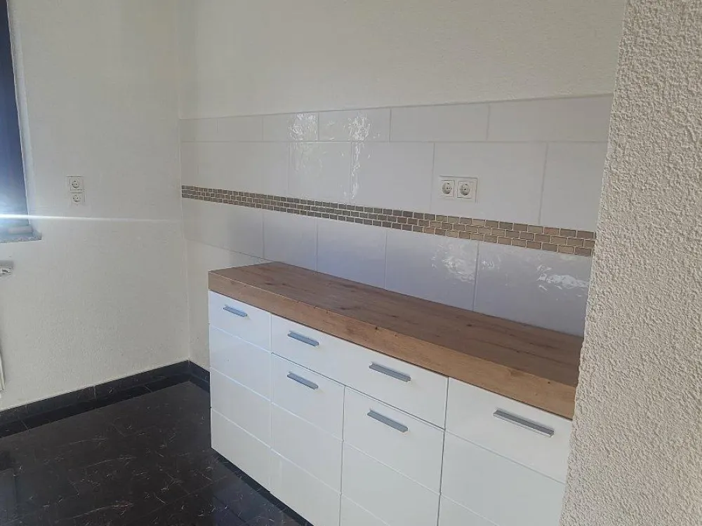 3 Zimmer Wohnung für WG zu vermieten in Feuerbach