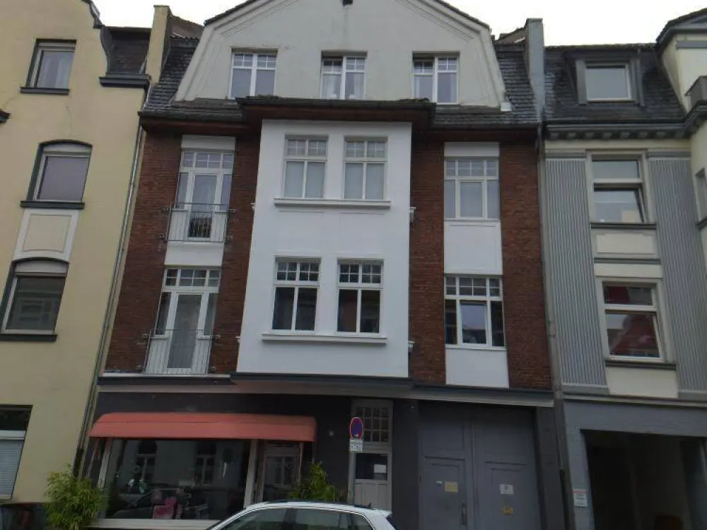 Schöne 3-Zimmer-DG-Wohnung mit zusätzlichem Dachspeicher