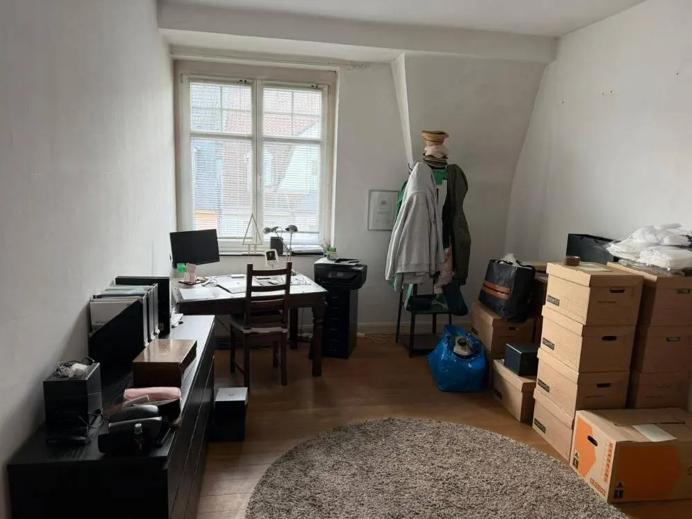 Schöne 3-Zimmer-DG-Wohnung mit zusätzlichem Dachspeicher