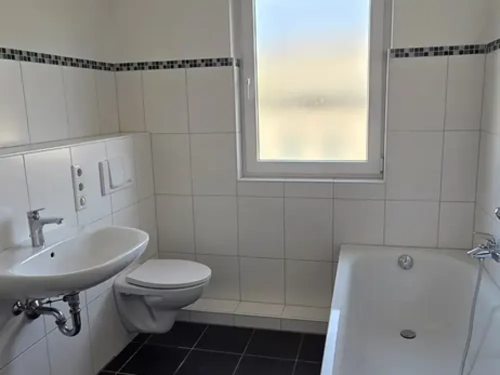 4 Zimmer Wohnung auf 2 Etagen in Solingen-Wald