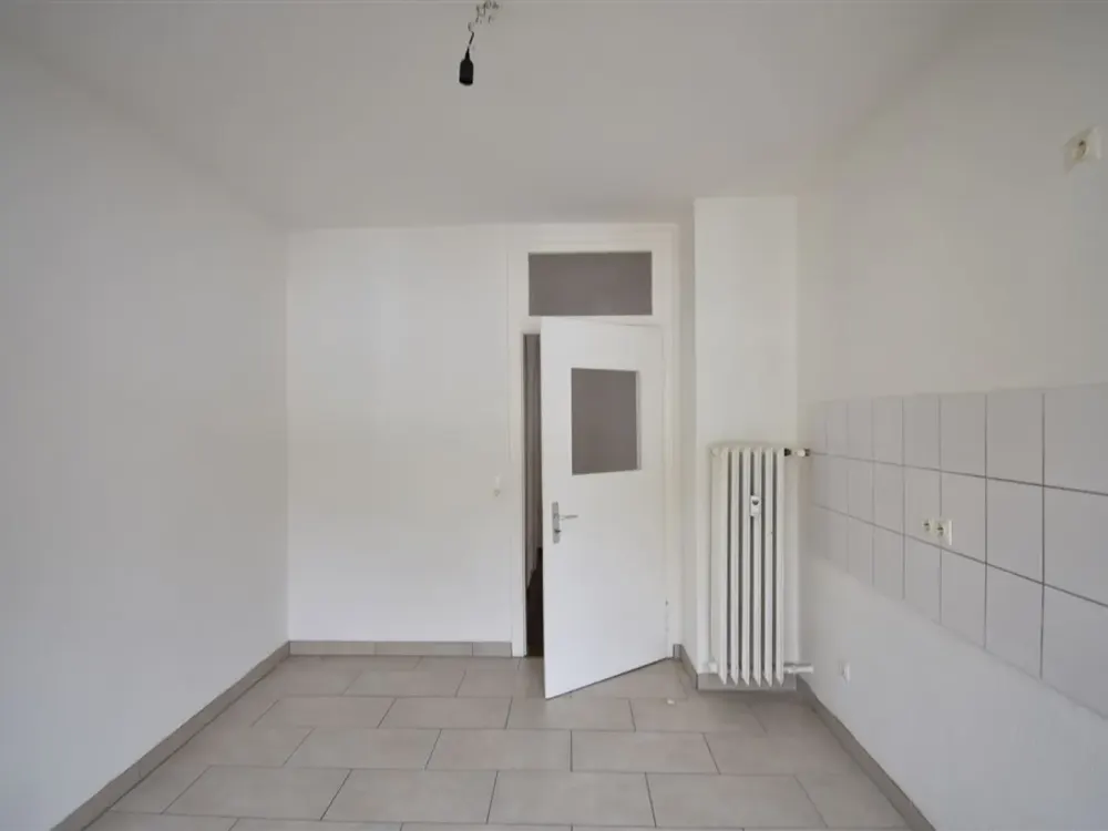 Idealer Grundriss! Bezugsfreie 3-Zi-Whg mit Balkon in KR-City