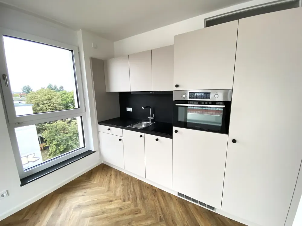 Only 3 Years Old: High-Quality 2-Room Apartment with Balcony & Built-In Kitchen