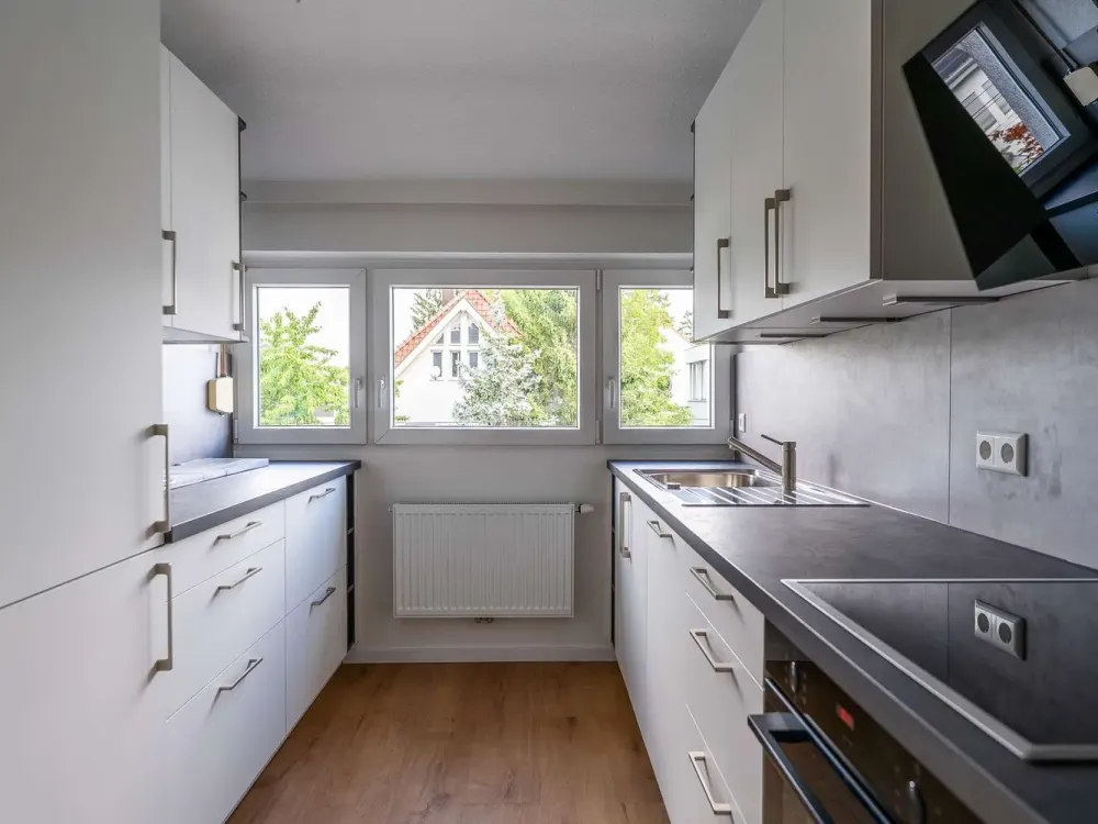 Modernized 3.5-Room Apartment in the Center of S-Möhringen
