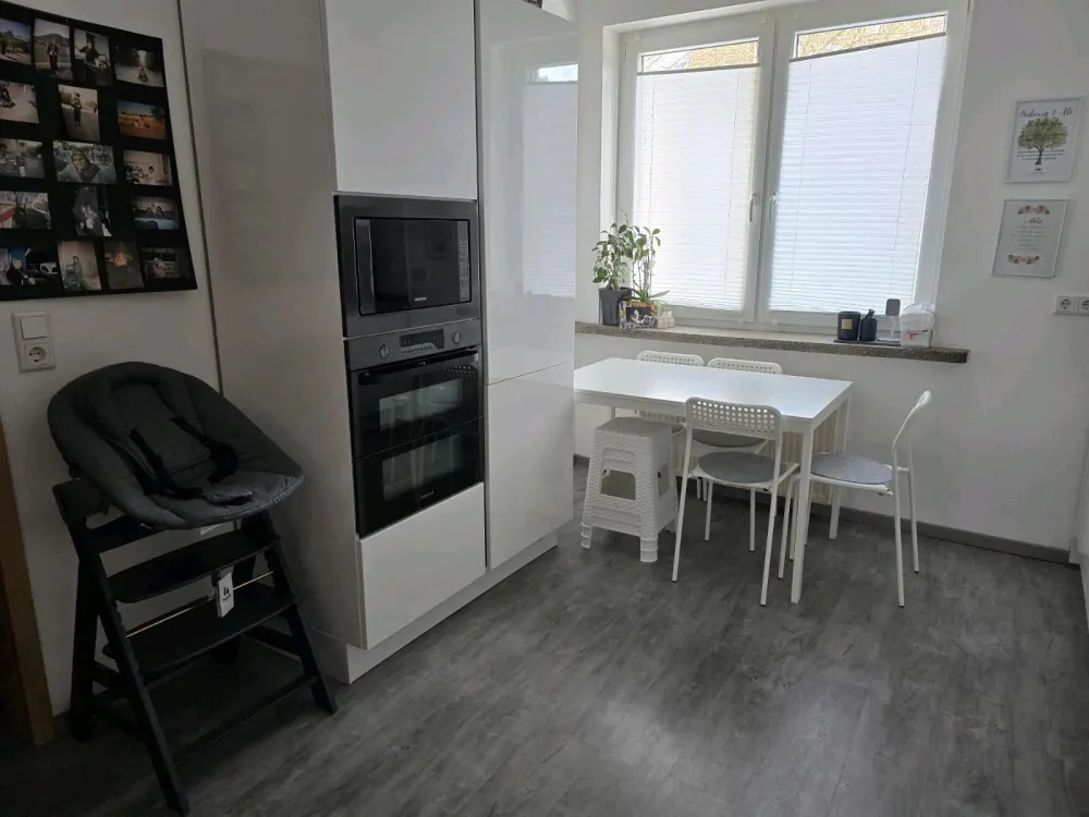 Beautiful 2-Room Old Building Apartment on the Ground Floor in Dortmund-Eving