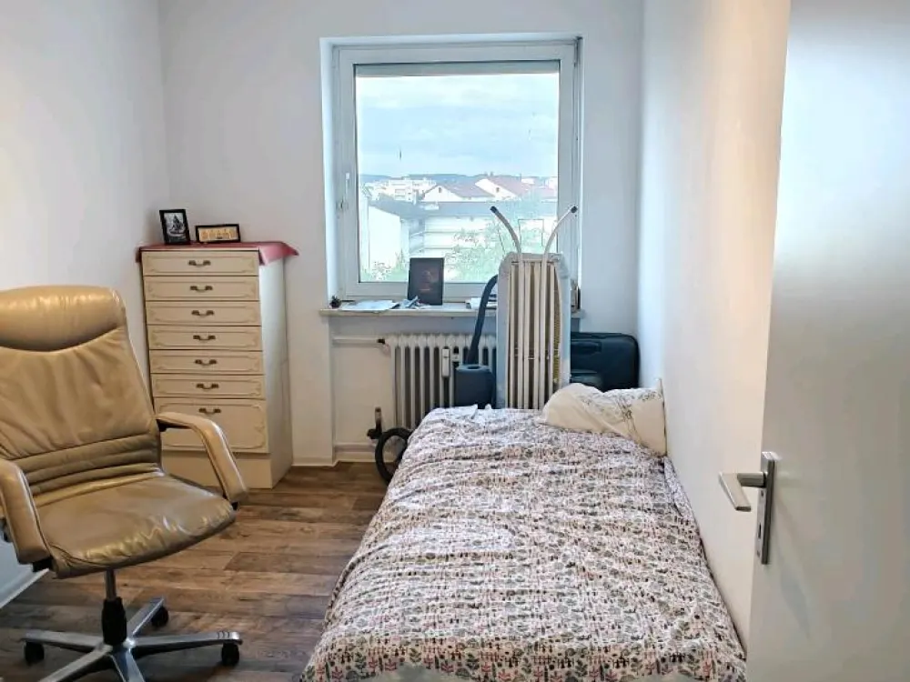 3-Zimmer-Wohnung in Germering, Möbliert, ab 01.10.