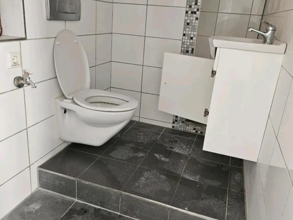 vollmöblierte 1 - Zimmerwohnung Köln - Worringen