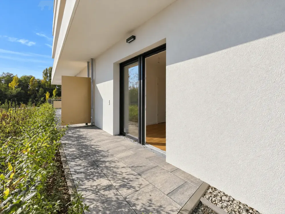 NEUBAU AM NEUEN PARK | 2-Raum-Wohnung mit EBK und Terrasse in Südausrichtung