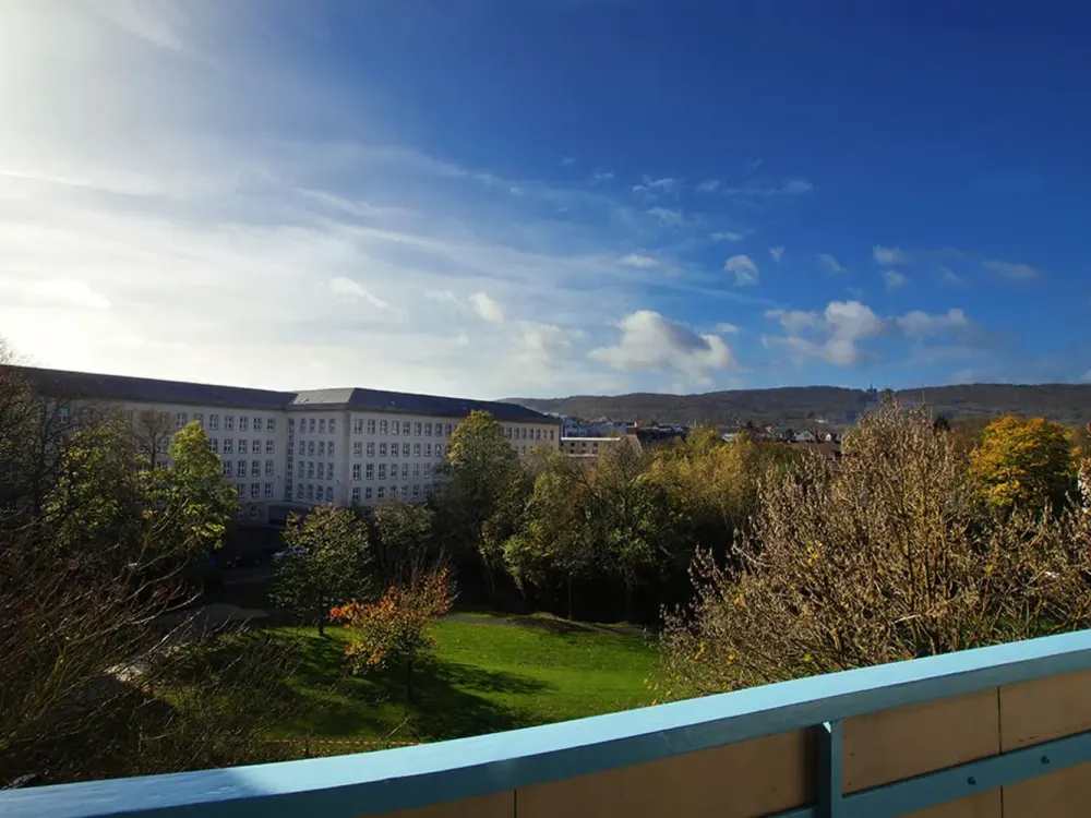 Attraktive, helle 3-ZKB im vorderen Westen, 4.OG. mit Aufzug, Balkon, Herkules-Blick, Parkzugang