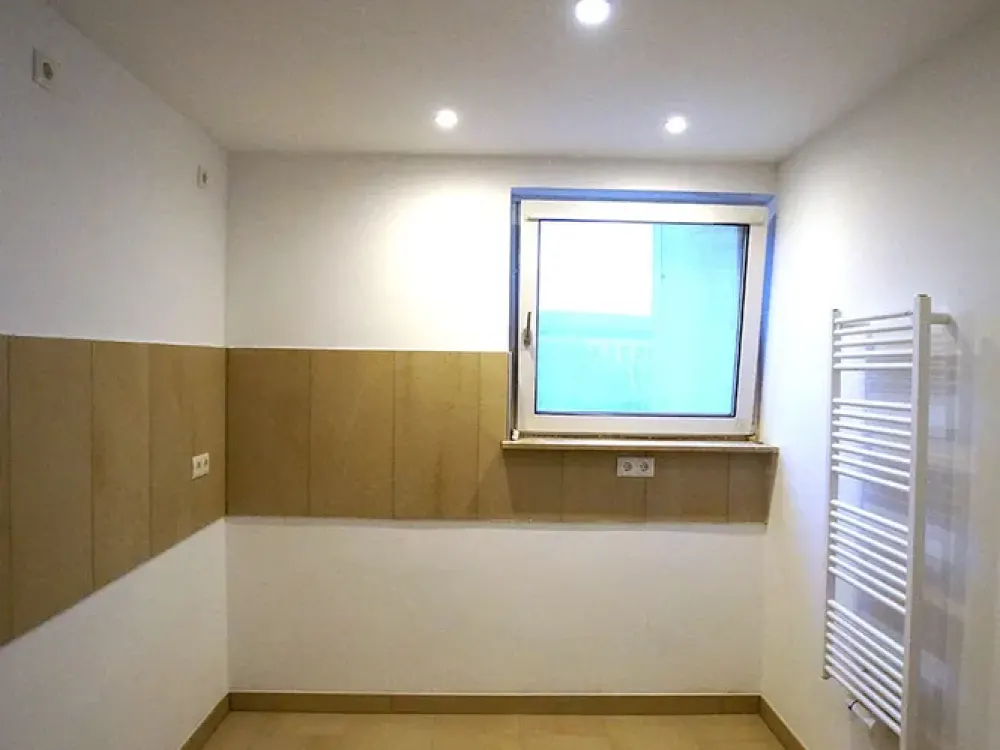 Attraktive, helle 3-ZKB im vorderen Westen, 4.OG. mit Aufzug, Balkon, Herkules-Blick, Parkzugang