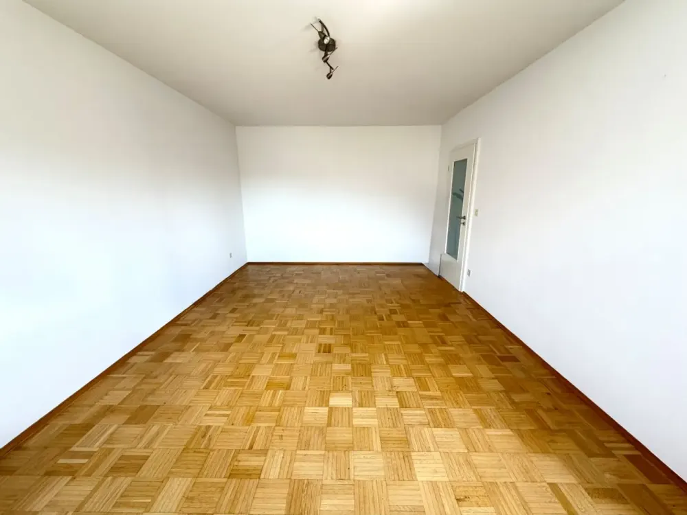 **Wohnperle mit sonnigem Balkon**