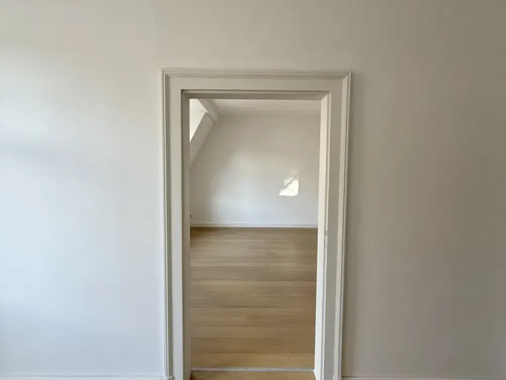 Top Lage in der Oststadt. Kernsanierte Altbauwohnung.