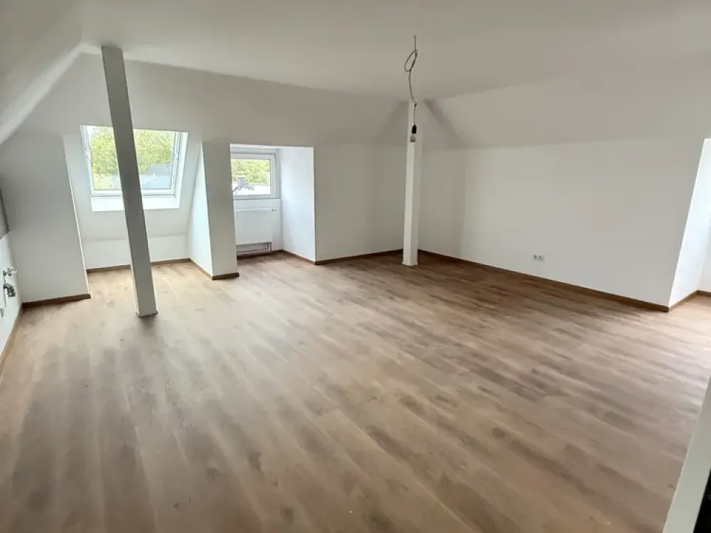 Living with Character: First Occupancy After Renovation in Dortmund WGs, Families, Students
