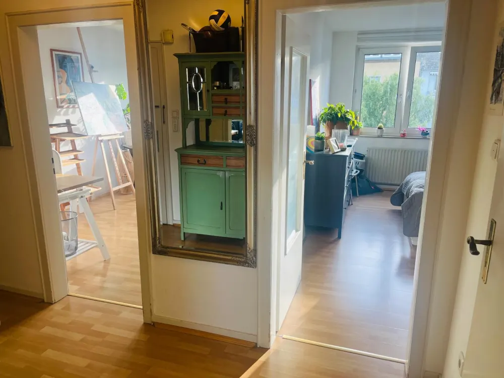 51m2 helle 2-Zimmer-Wohnung mit Balkon in DD-Flingern Nord