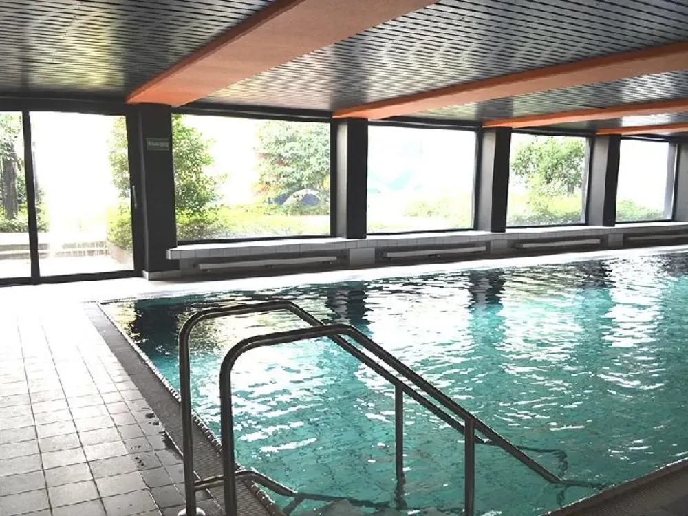 Near Düsseldorf: Fully Furnished Apartment - Pool and Sauna in the Building - Erkrath-Unterfeldhaus