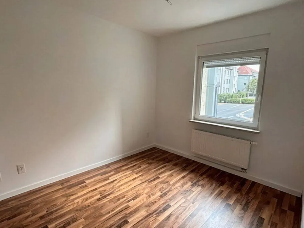 Frisch renovierte 3 raum Wohnung mit Balkon sucht neue Mieter