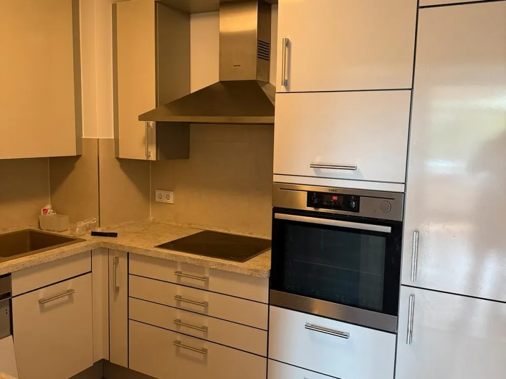 3,5-Zi.-Wohnung München-Laim teilmöbliert zu vermieten