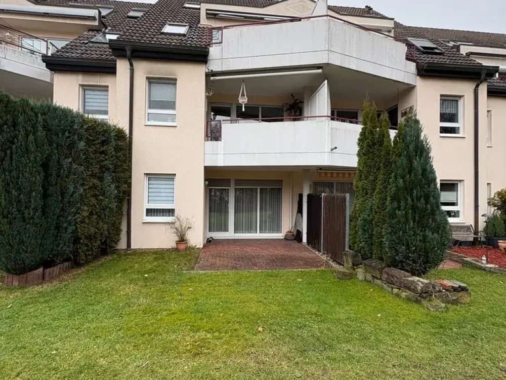 Two Rooms in Schlebusch: Living with Good Connections