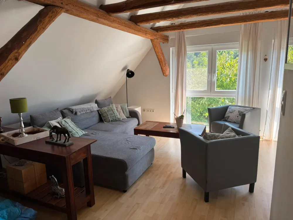 Dachgeschosswohnung zur Miete