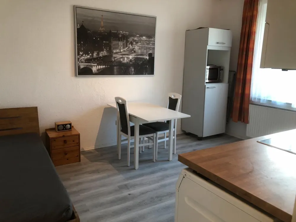 Möbliert Wohnung