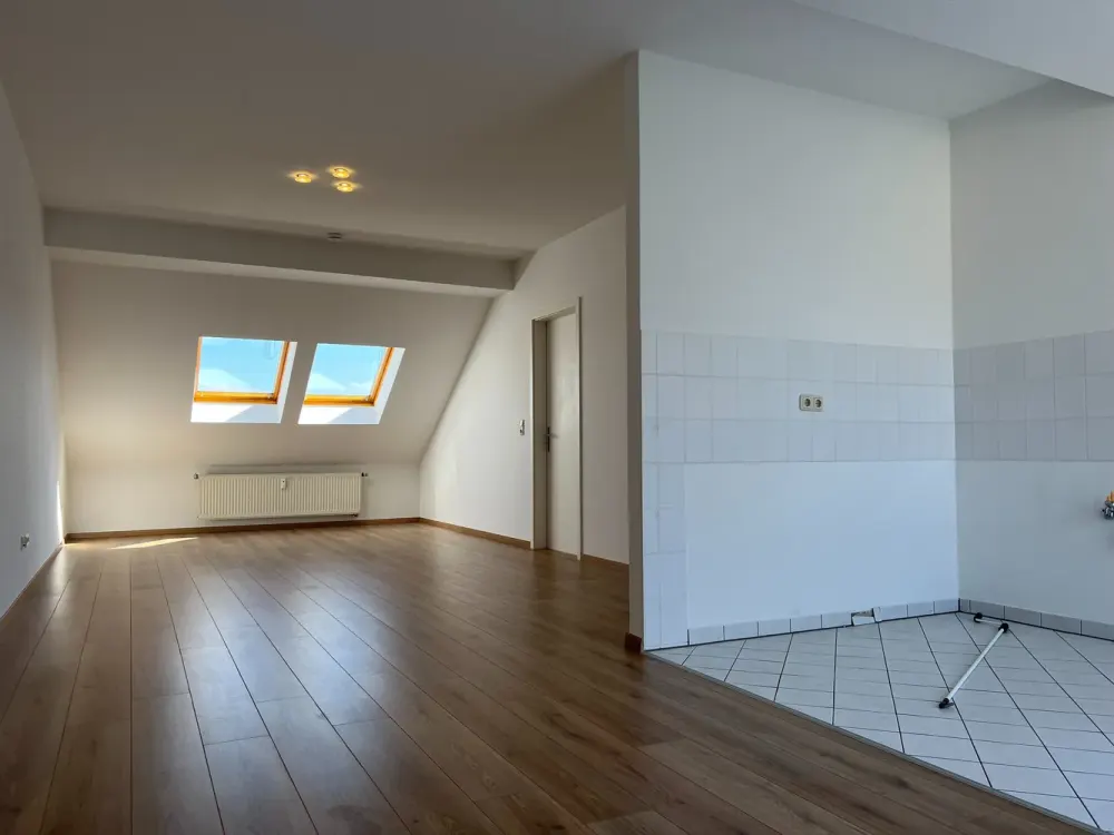 Tolle 2-Zimmerwohnung mit Balkon und Wohnküche in Leipzig-Stötteritz