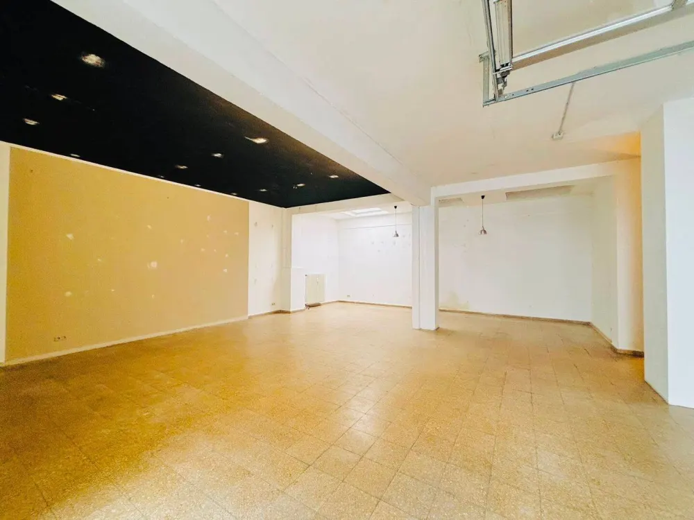 Wohnung /Studio oder Galerie im Herzen der Altstadt !!!!