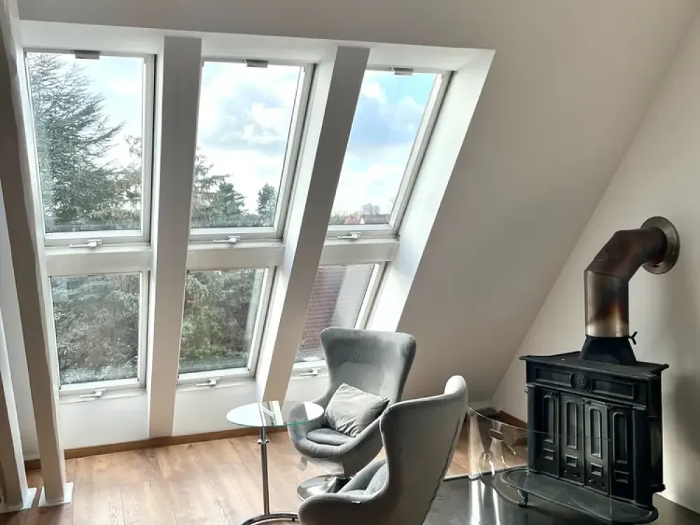 Charmante und lichtdurchflutete 4-Zimmer-Maisonettewohnung mit Garten