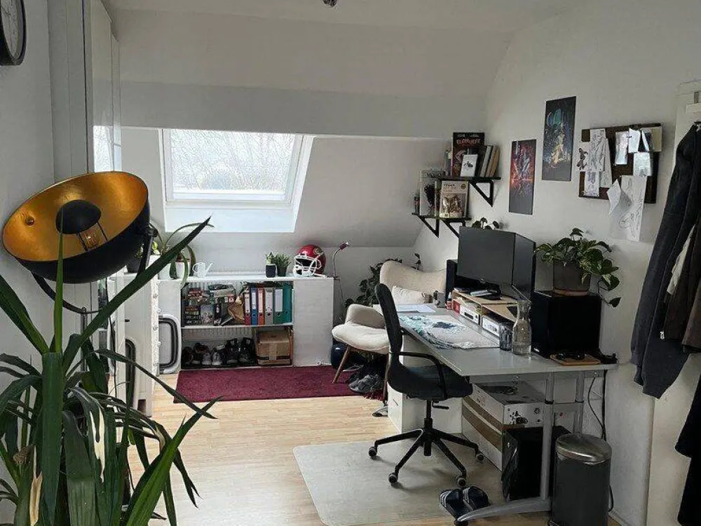 Schöne 4-Zimmer Dachgeschosswohnung in Karlsruhe-Grünwinkel zu vermieten