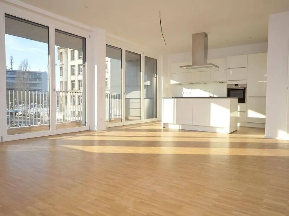 3-Zimmer-Neubauwohnung von 2014 im Hanomagviertel mit gr. Süd-West-Balkon und Aufzug
