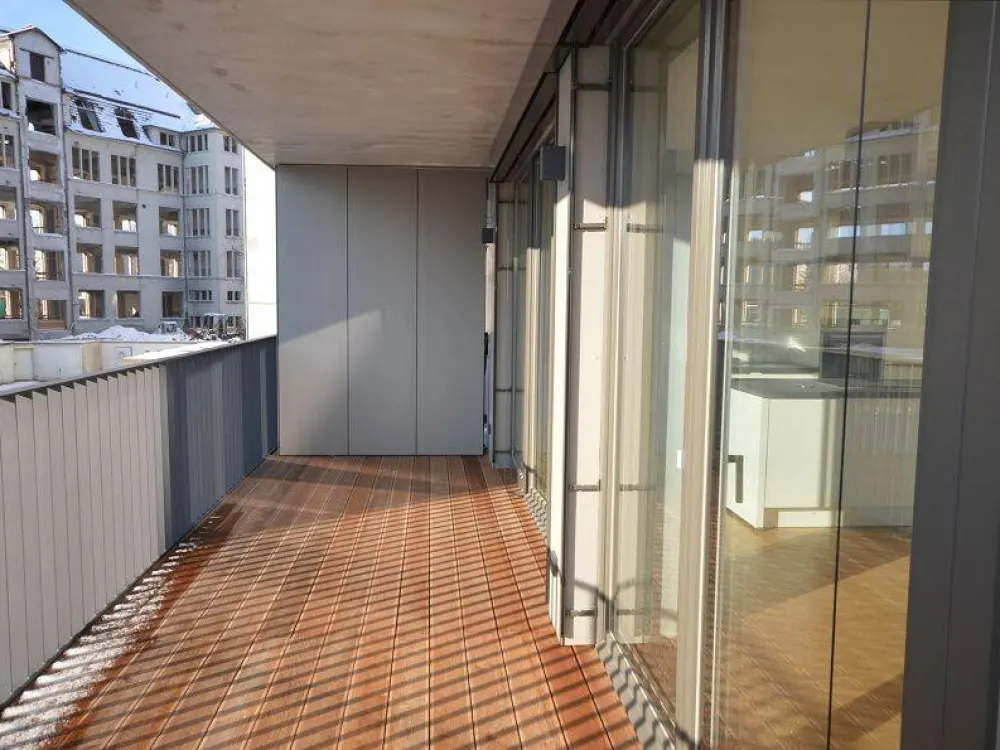 3-Zimmer-Neubauwohnung von 2014 im Hanomagviertel mit gr. Süd-West-Balkon und Aufzug