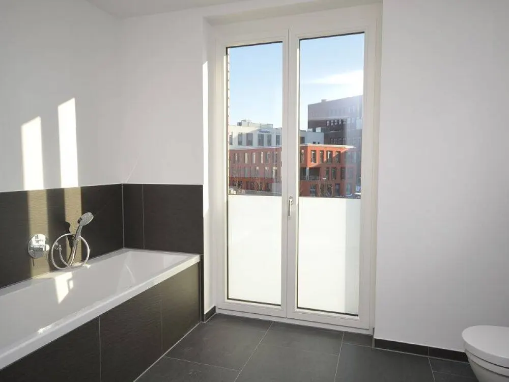 3-Zimmer-Neubauwohnung von 2014 im Hanomagviertel mit gr. Süd-West-Balkon und Aufzug