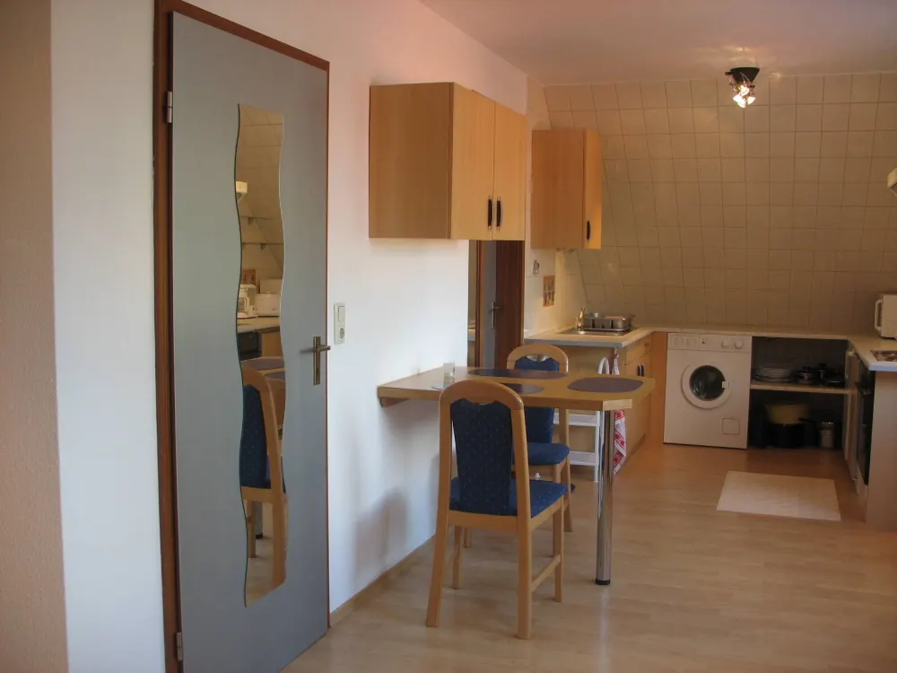 Fully furnished room central but quiet, no commission