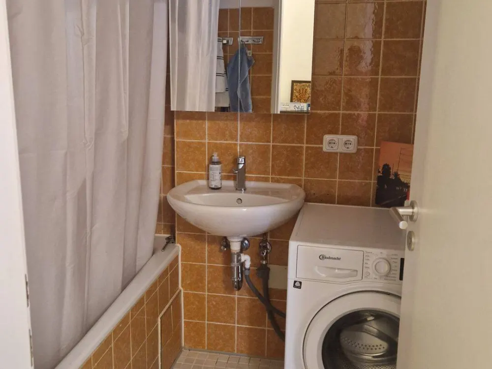 🌿 Stylish Furnished 2-Room Apartment in Munich-Pasing /sublet