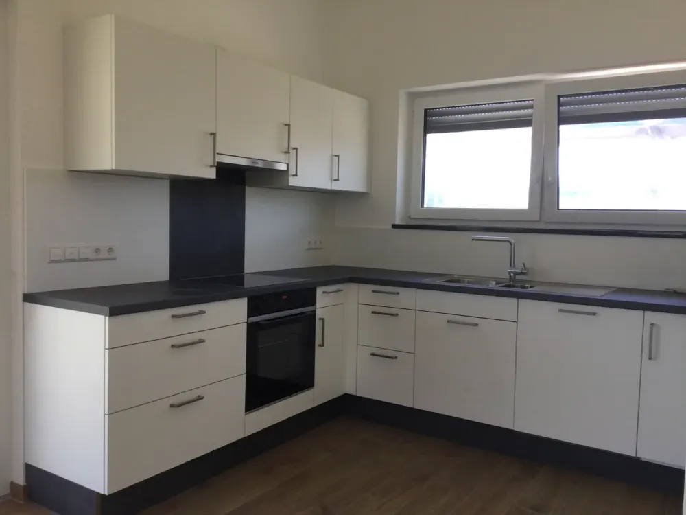 Tasteful 4-Room Apartment with High-Quality Interior and Fitted Kitchen in Tettnang