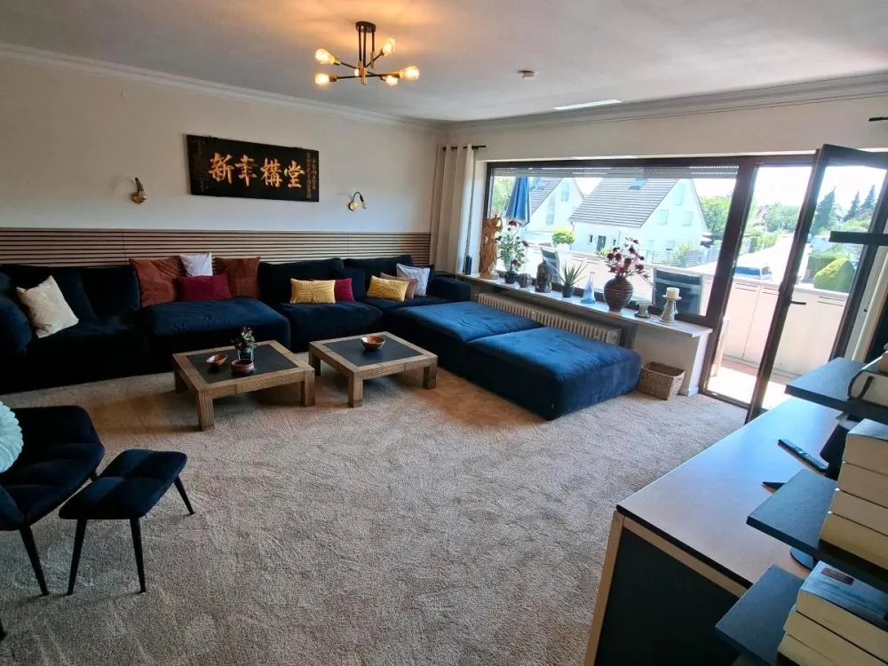 EXKLUSIVE & VOLL 3-ZIMMER-WOHNUNG MIT BALKON IN WENDELSTEIN