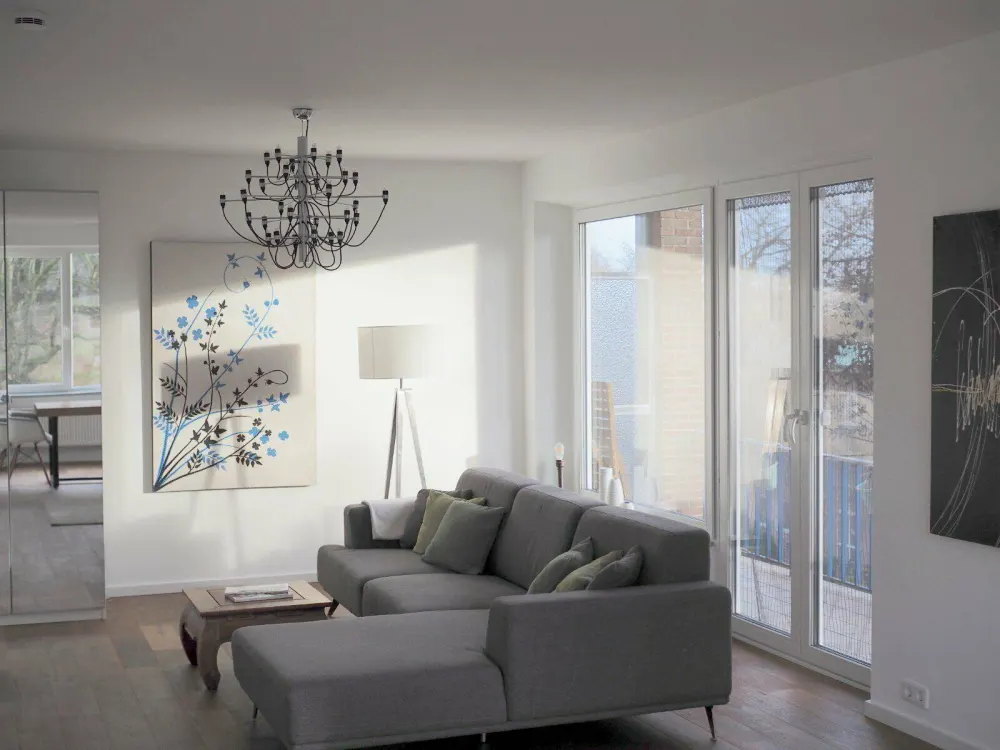 Lichtdurchflutete Wohnung an der Alster mit Balkon