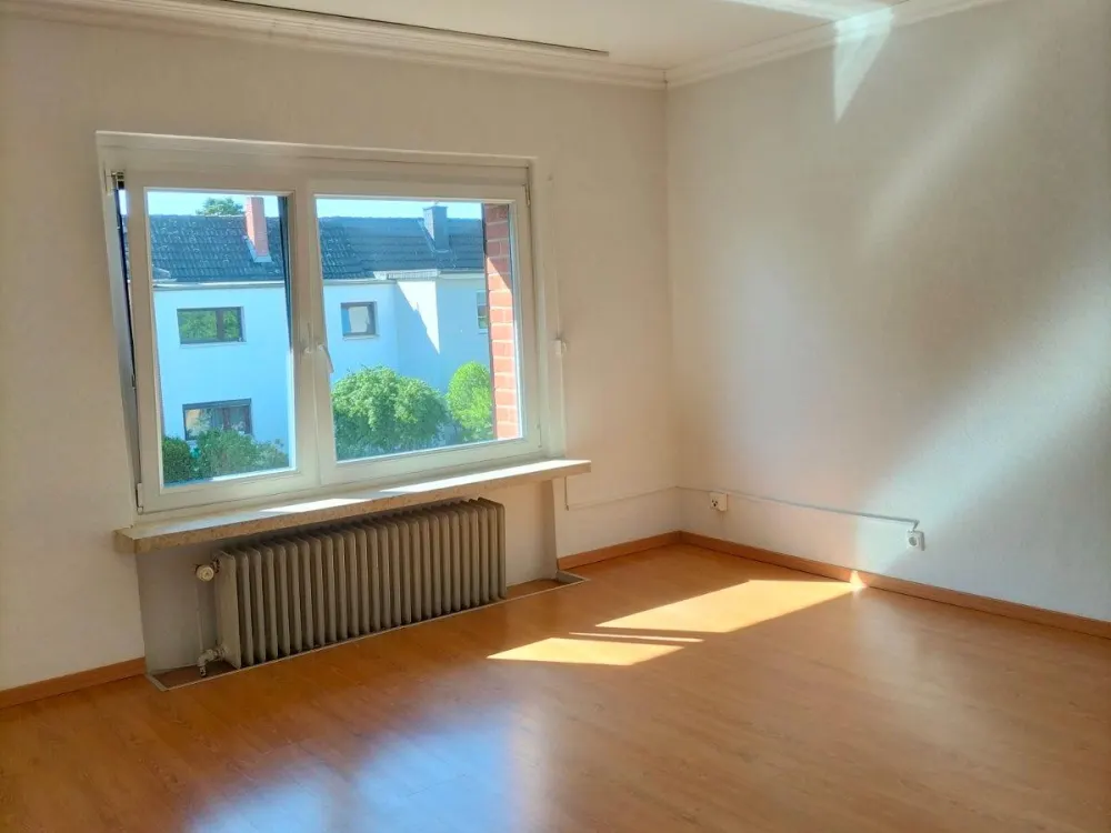 Große attraktive Wohnung in Hannover-Misburg