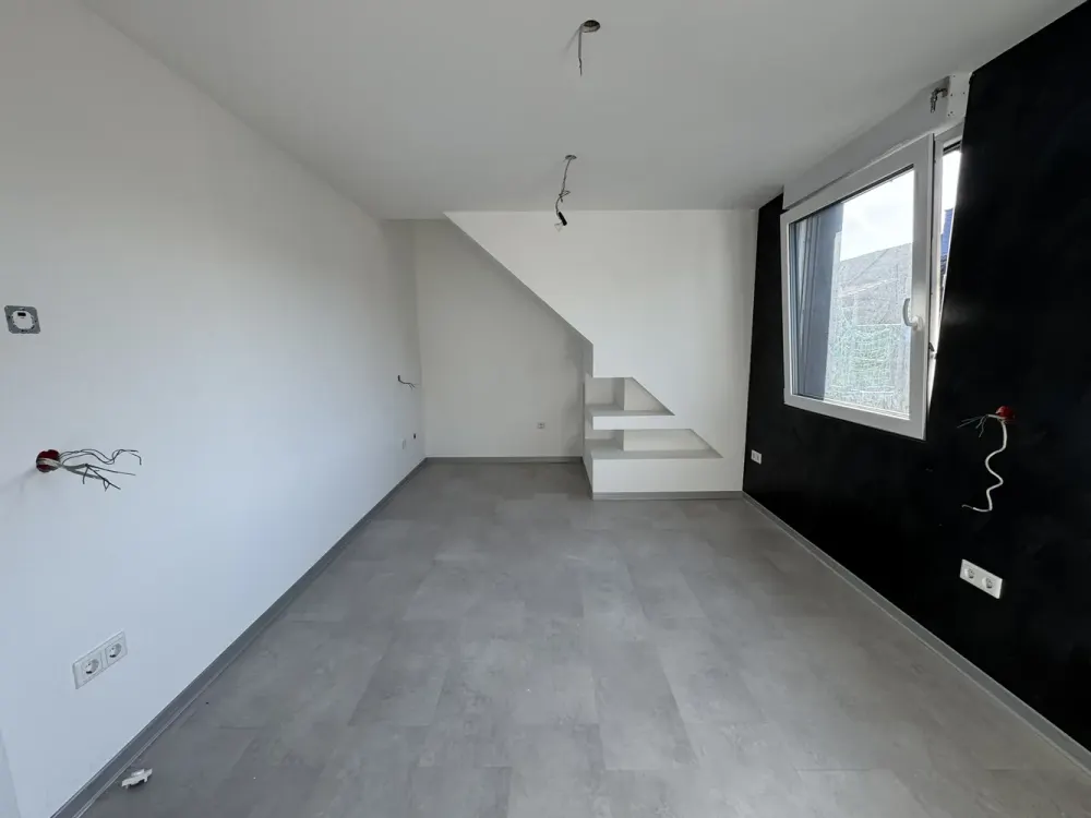 Zuhause mit vier Zimmern und viel Platz in Grevenbroich