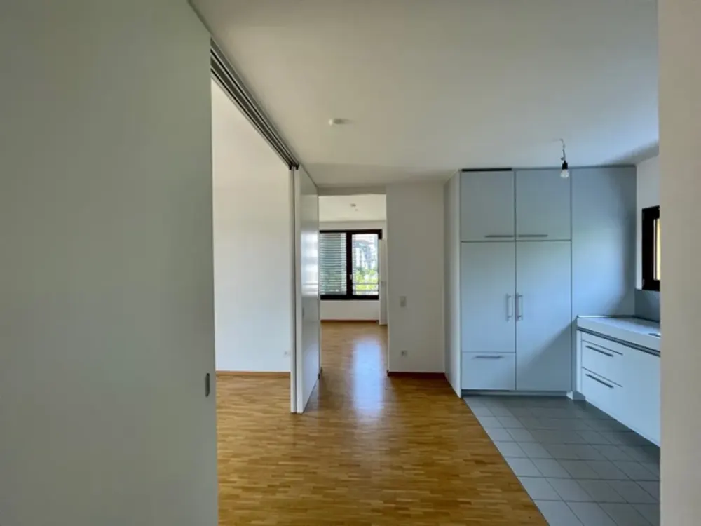 Offene, lichtdurchflutete Wohnung mit hochwertiger Ausstattung