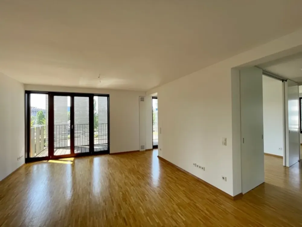 Offene, lichtdurchflutete Wohnung mit hochwertiger Ausstattung